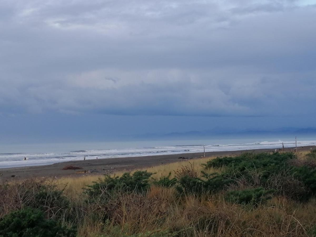 Opotiki - Waiotahe Drifts Beach Pod Dış mekan fotoğraf